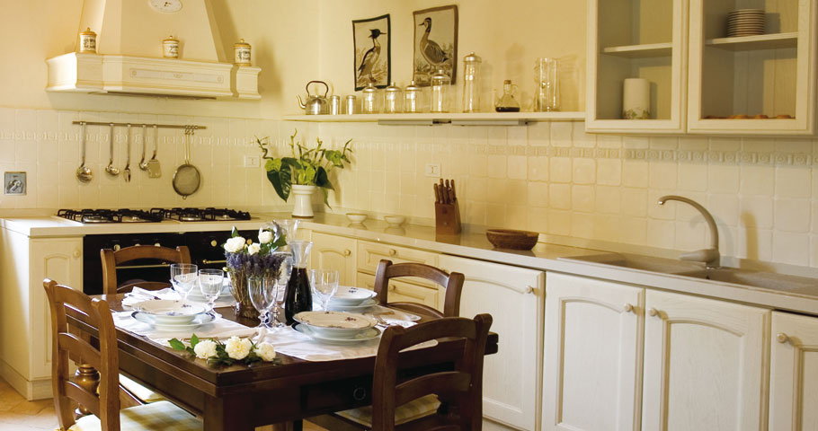 B&B Mugello Bed&Breakfast near Florence stay historic villa relaxing holiday tuscany vacation accommodation Italy